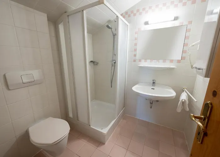 Feichter בית הארחה